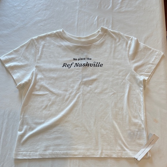 Reformation Tops - Reformation White Cropped Tee with Black 'Ref Nashville' Text